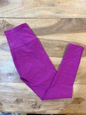 Magenta Active Leggings